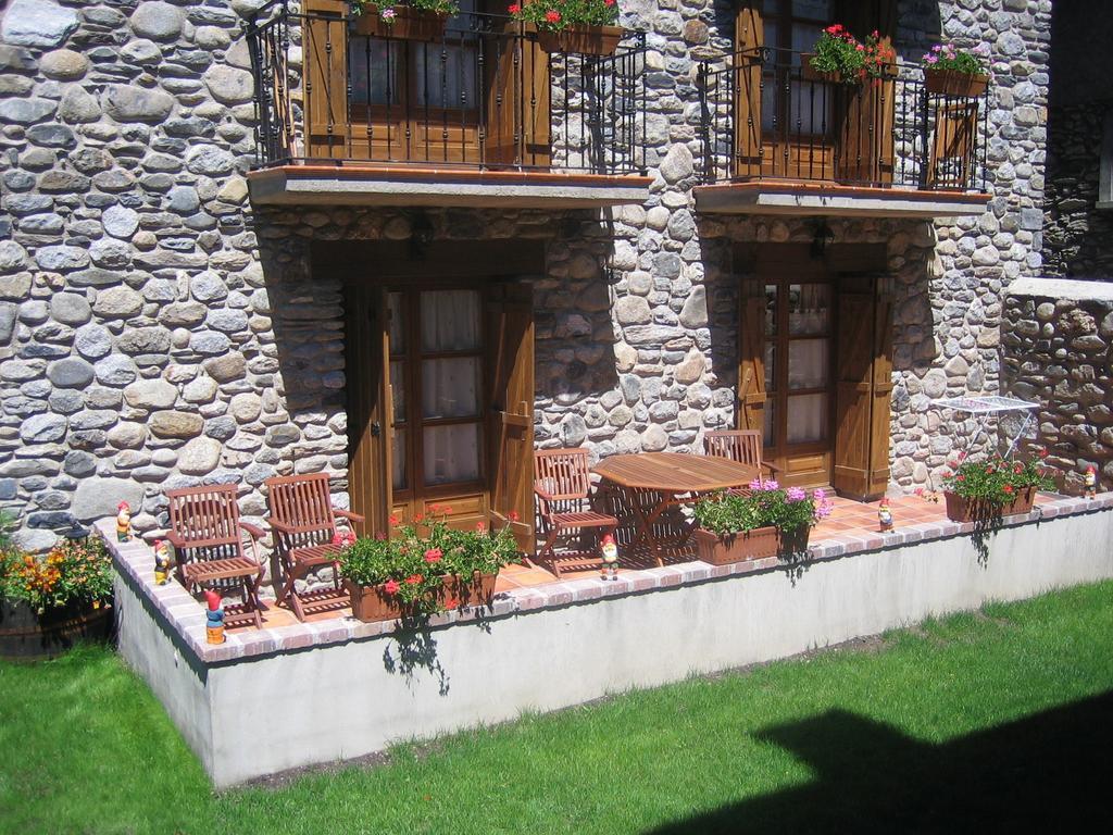 Apartamentos El Rincon De Benas Benasque Exteriér fotografie